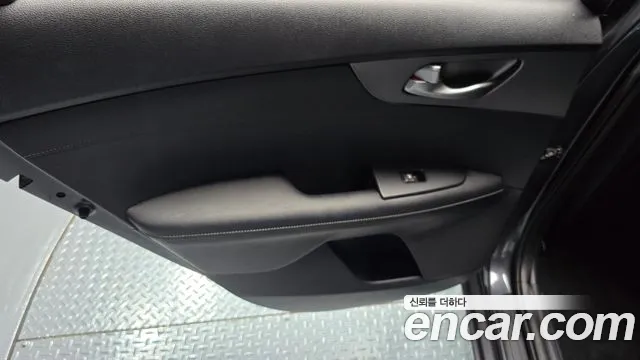 Kia K3 2019 thumb 4