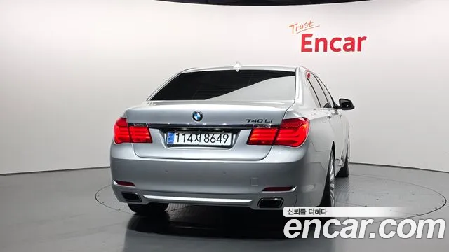 BMW 7 серии 2010 thumb 9
