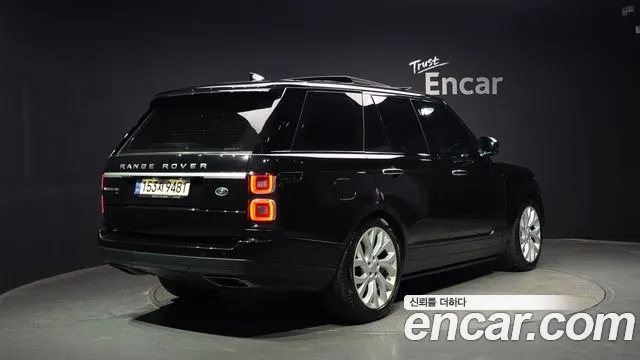 Land Rover Range Rover 2021 thumb 9