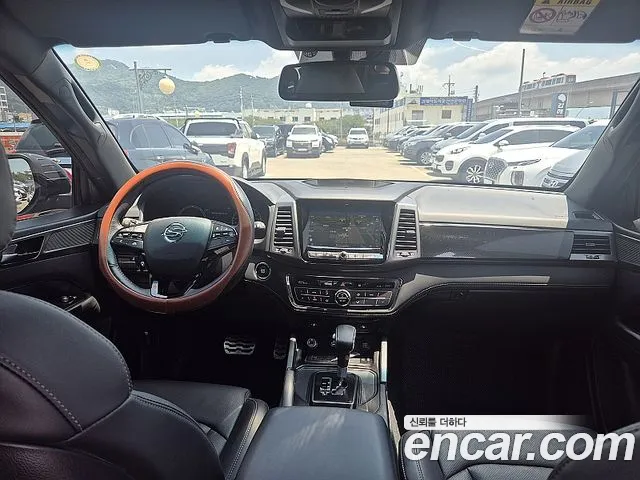 KGM Rexton 2022 thumb 10
