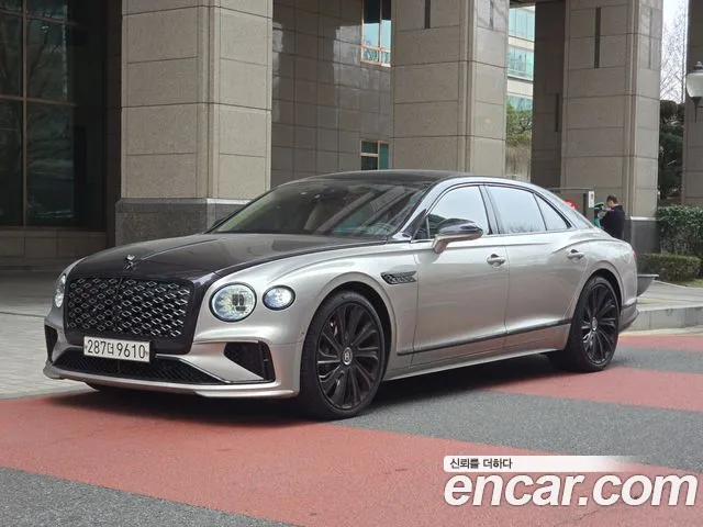 Bentley Flying Spur 2025 thumb 6