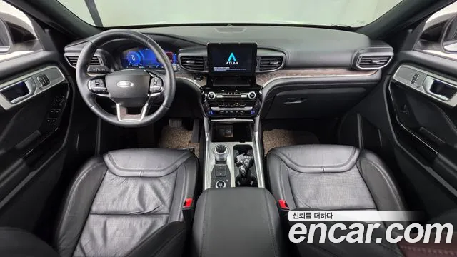 Ford Explorer 2022 thumb 6