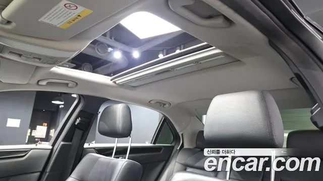 Mercedes-Benz E-Class 2012 thumb 5