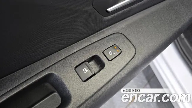 Hyundai Elantra 2022 thumb 5