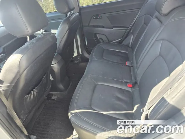 Kia Sportage 2011 thumb 11