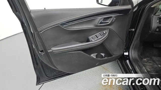 Chevrolet Impala 2017 thumb 9