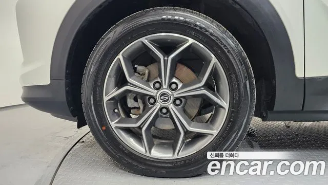 KGM Korando 2019 thumb 9