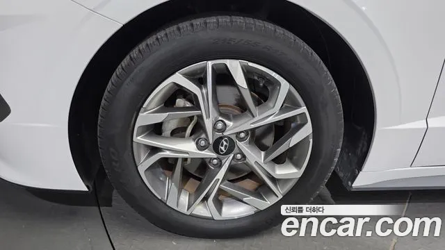 Hyundai Sonata 2021 thumb 11