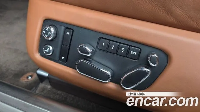 Bentley 1 2018 thumb 10