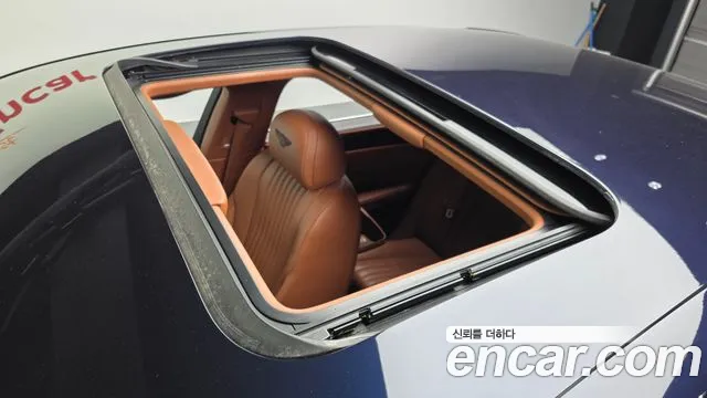 Bentley 1 2018 thumb 8