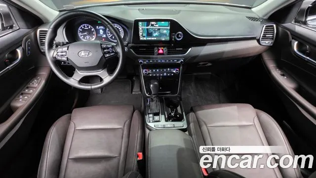 Hyundai Grandeur 2017 thumb 4
