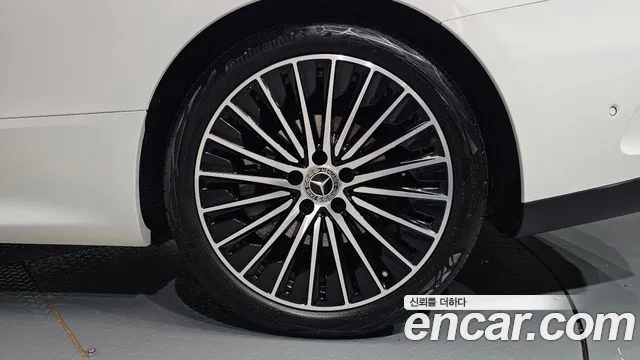 Mercedes-Benz CLE-Class 2025 thumb 9