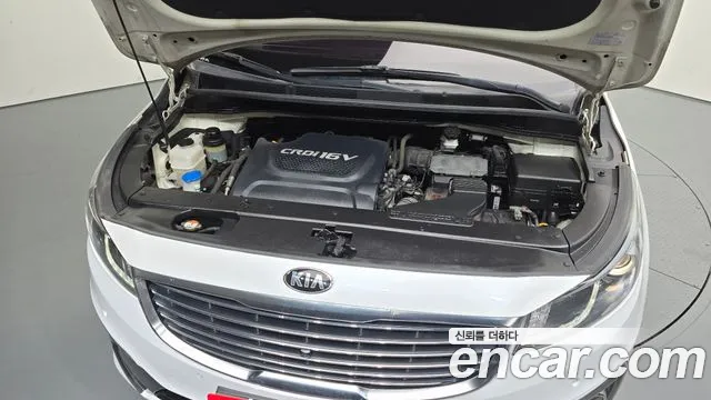 Kia Carnival 2016 thumb 9