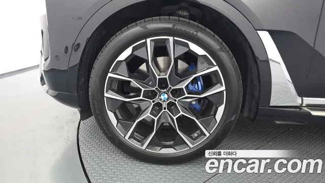 BMW X7 2025 thumb 5