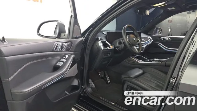 BMW X7 2025 thumb 2