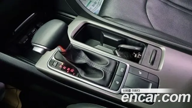 Kia K5 2018 thumb 10