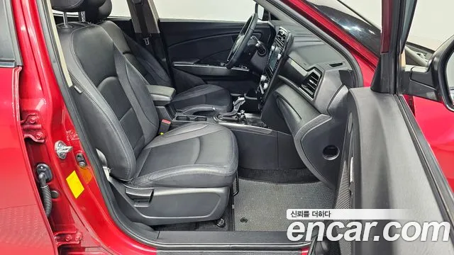 KGM Tivoli 2022 thumb 3