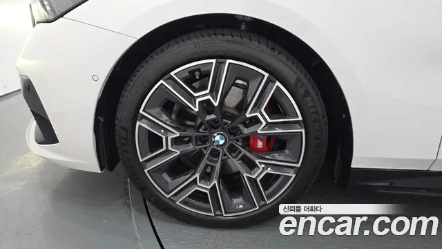 BMW 5 серии 2026 thumb 7