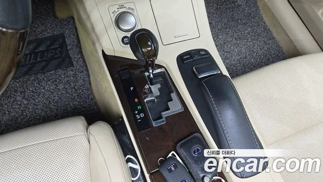 Lexus ES 300h 2013 thumb 9
