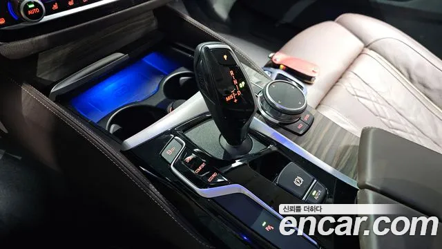 BMW 5 серии 2019 thumb 7