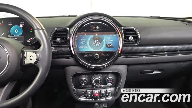 Mini Cooper Clubman 2021 thumb 10