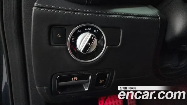 Mercedes-Benz AMG GT 2016 thumb 4