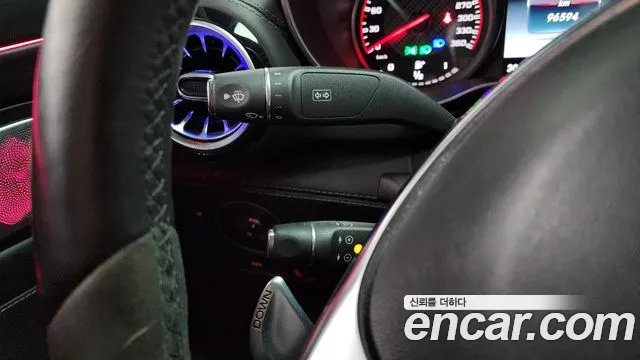 Mercedes-Benz AMG GT 2016 thumb 6