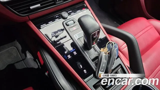 Porsche Cayenne 2020 thumb 8
