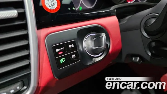 Porsche Cayenne 2020 thumb 4