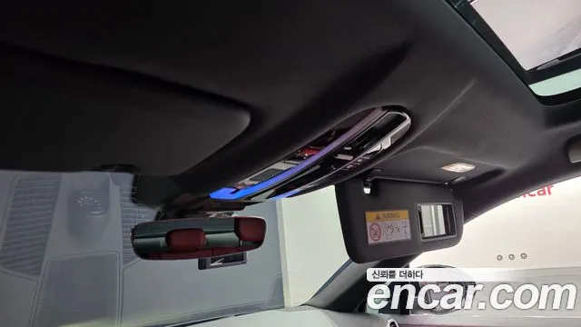 Porsche Cayenne 2020 thumb 12