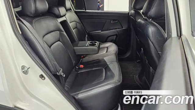 Kia Sportage 2013 thumb 9