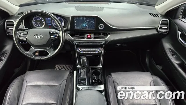 Hyundai Grandeur 2017 thumb 12