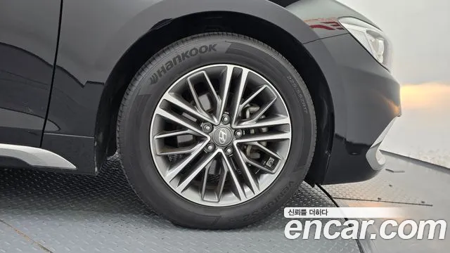 Hyundai Grandeur 2017 thumb 11