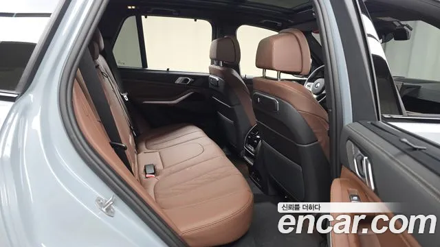 BMW X5 2025 thumb 2