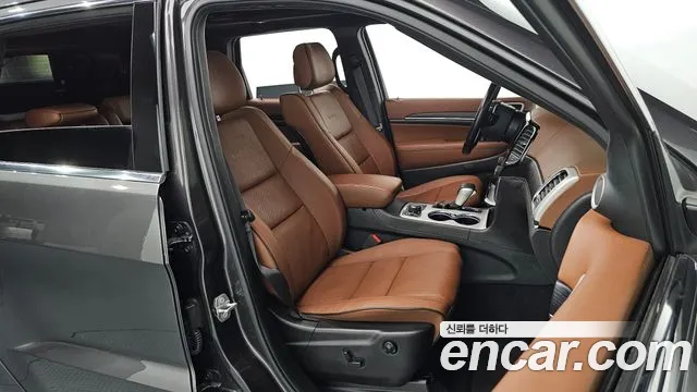 Jeep Grand Cherokee 2020 thumb 12