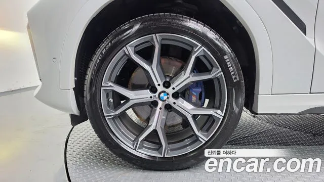 BMW X6 2021 thumb 5