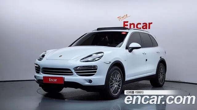Porsche Cayenne 2014 thumb 3