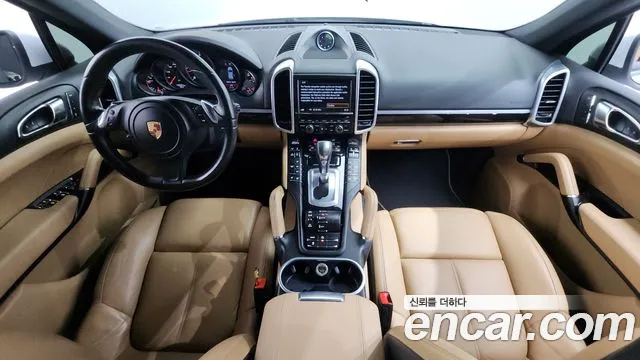 Porsche Cayenne 2014 thumb 9
