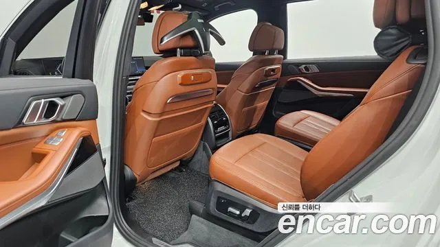 BMW X7 2023 thumb 2