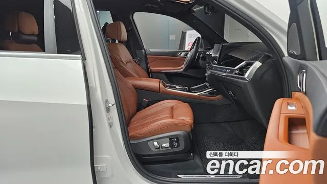 BMW X7 2023 thumb 3