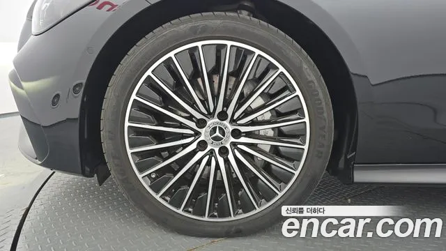 Mercedes-Benz CLE-Class 2025 thumb 8