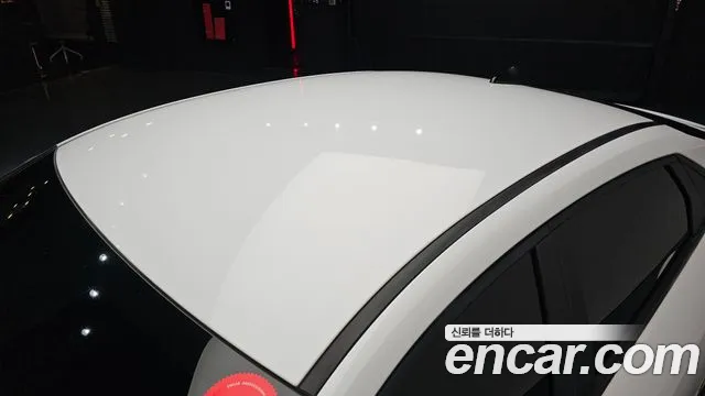 Hyundai Elantra 2022 thumb 3