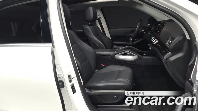 Mercedes-Benz E-Класс 2022 thumb 2