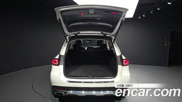 Mercedes-Benz E-Класс 2022 thumb 3