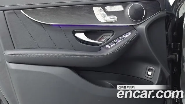 Mercedes-Benz GLC 2023 thumb 2