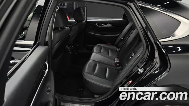 Hyundai Grandeur 2017 thumb 5