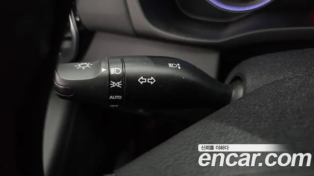 Hyundai Grandeur 2017 thumb 3
