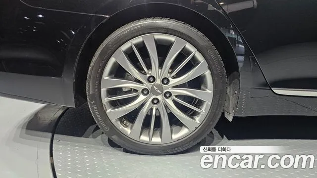 Genesis G80 2016 thumb 4