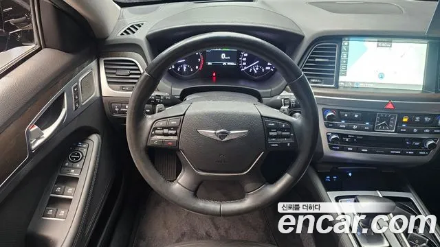 Genesis G80 2016 thumb 3