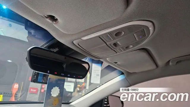 Genesis G80 2016 thumb 8